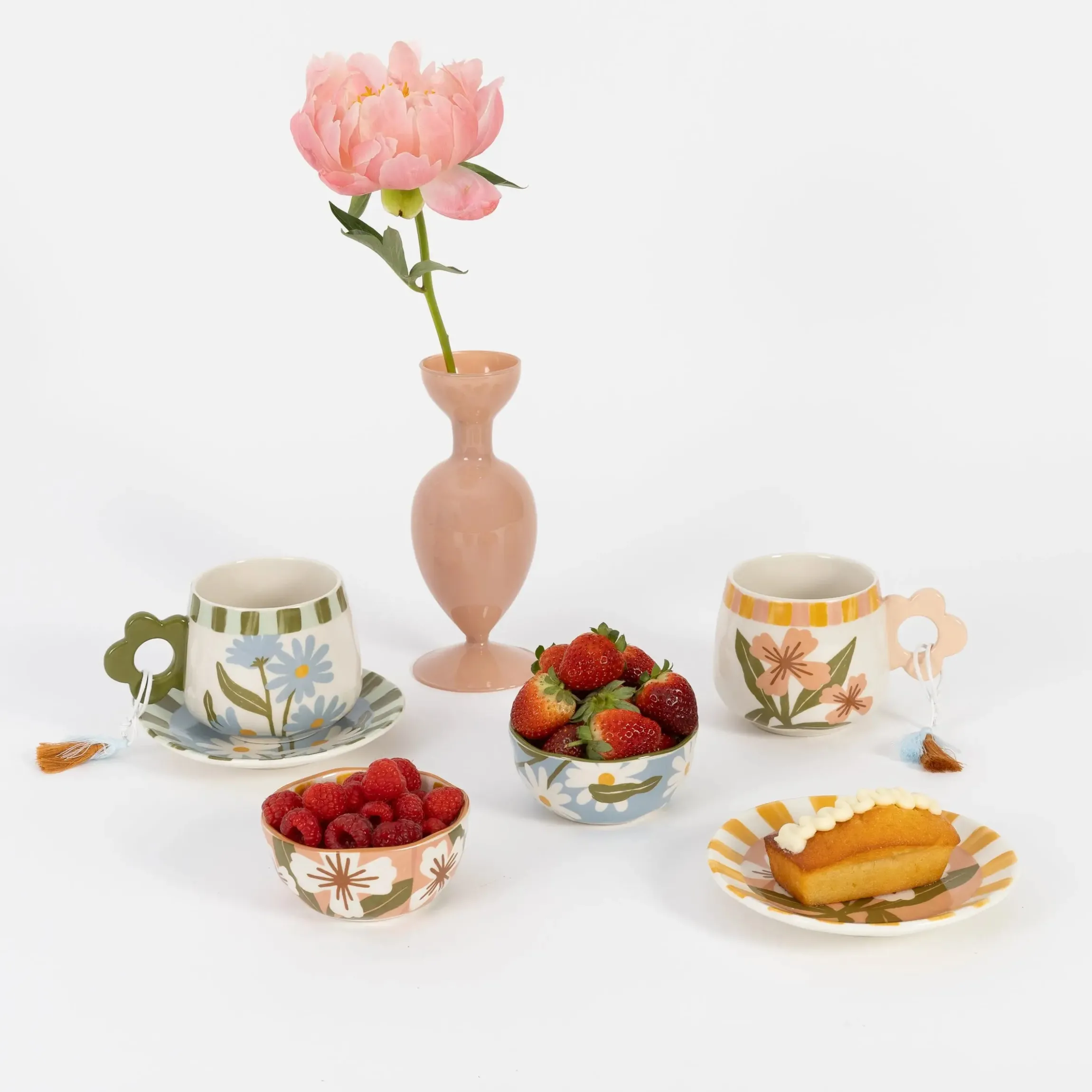 GigiandTom Aphrodite Milk Glass Vase Pink| Vases & Planters