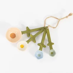 GigiandTom Fleur Ceramic Measuring Spoons| Kitchen & Dining