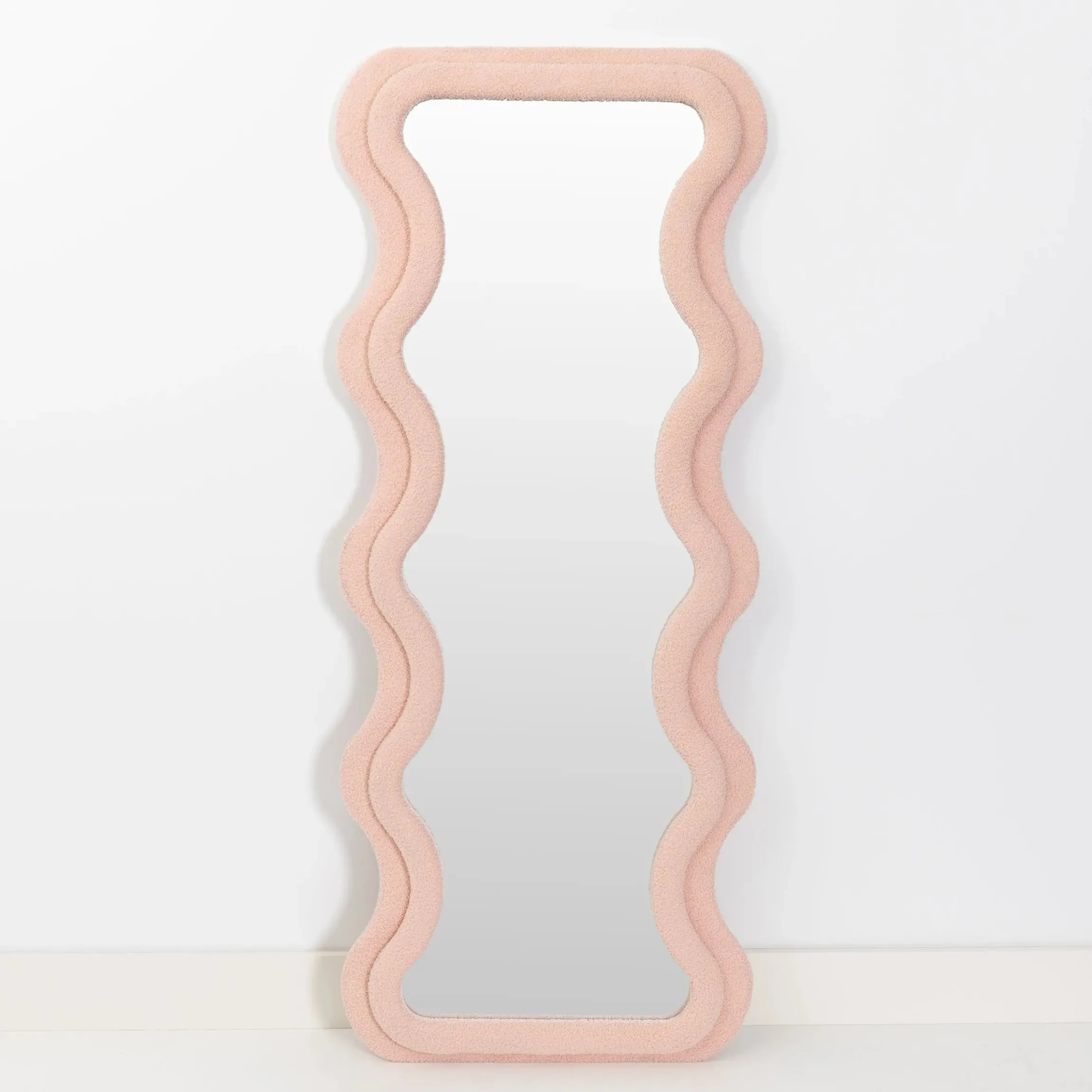 GigiandTom Kinked Wavy Boucle Full Length Mirror Pink| Furniture, Mirrors & Lighting